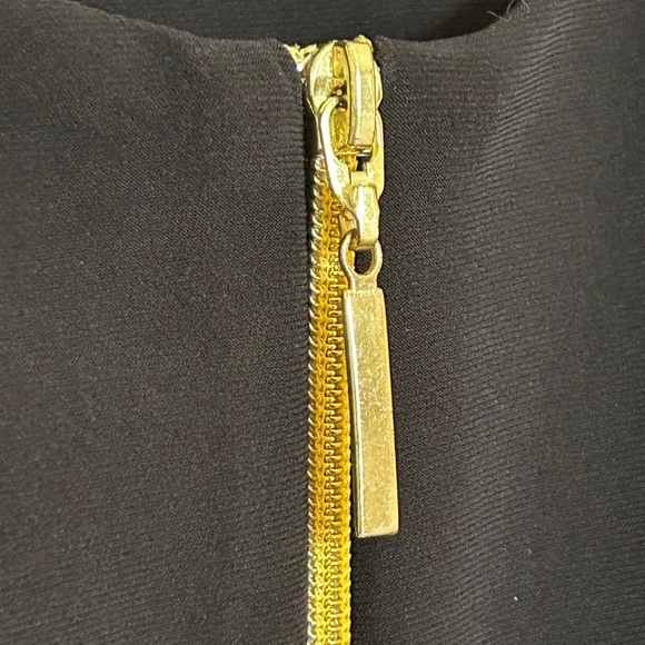 Frank Lyman Zip Front Peplum Hem L/S Black Jersey Jacket Size 10 MadeInCanada! - Picture 9 of 15